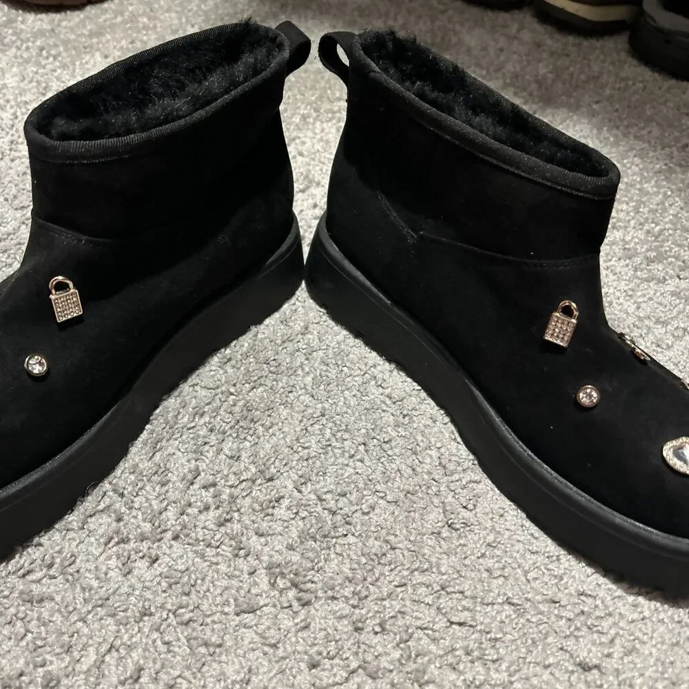GB Black Suede Faux Fur Lined Boots with Charms - Women’s Size 8